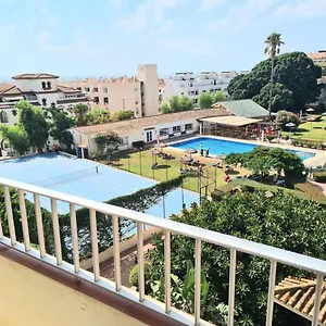 apartamento-moderno-y-con-estilo-en-la-carihuela.1costadelsol.com/